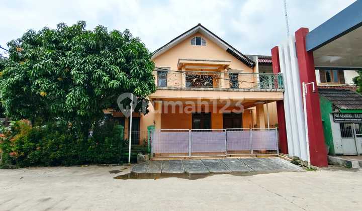 Corner House Fronting Graha Harapan Bumyagara Mustika Jaya Park, Bekasi City