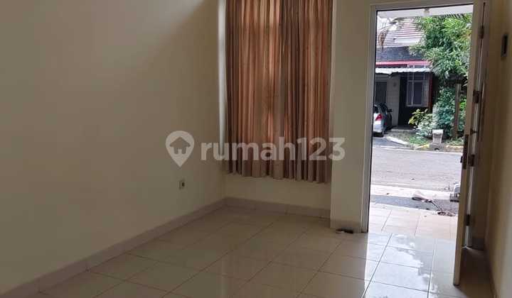 Rumah Cantik Bersih Rapih Cluster De Oranje Grand Wisata Bekasi