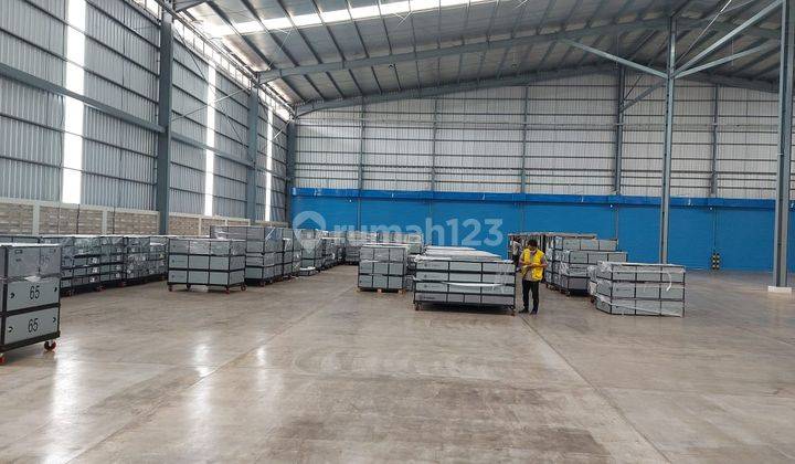 Gudang di MM2100, cibitung 9600 m HGB Baru, siap pakai, loading dock ready 5