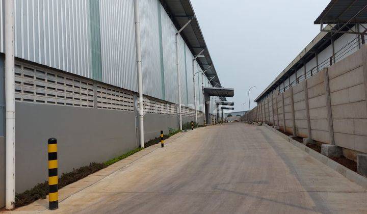 Gudang di MM2100, cibitung 9600 m HGB Baru, siap pakai, loading dock ready 7