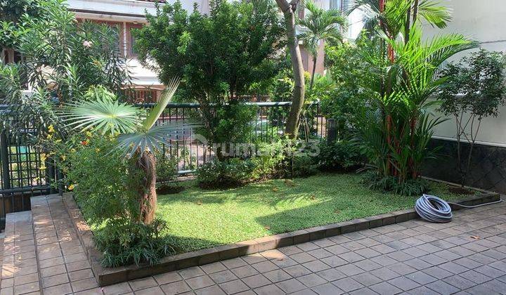 Rumah di Jalan Kemang Jaya, 2 Lantai, Bagus, SHM, Siap huni, Renov 2