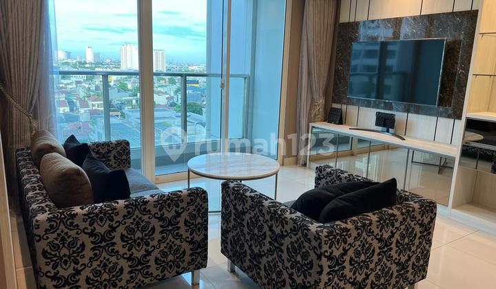 The Kensington Apartment, Luxurious, Neat, Move-In Ready, Semi-Furnished, Excellent 2