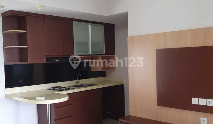 2 Bedroom Apartment, Semi Furnished, Nice, Strategic Location, Ready to Move In