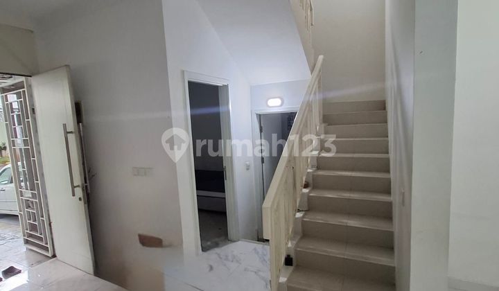 Dijual Rumah di Cluster La Seine, Jakarta Garden City 2