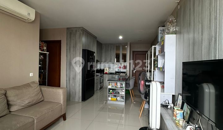 3 Bedroom Apartment, Fully Furnished, Strategic Location, Move-In Ready, Good Investment, Negotiable Price, Excellent