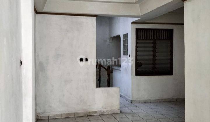 Rumah 2 Lantai Harganya Terjangkau di Harapan Baru 72702 Rc 9