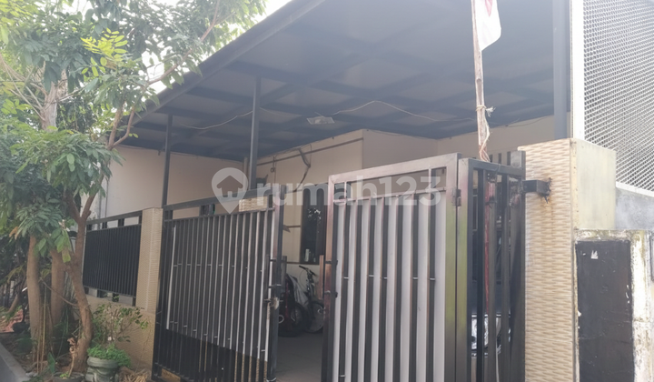 For Sale: Ideal Residence in Permata Harapan Baru, Perfect for Family 73657 Ang 1