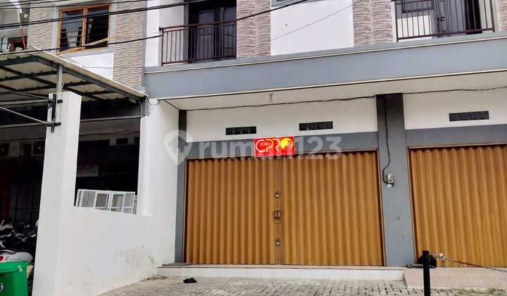 Ruko Siap Usaha di Harapan Indah, Lokasi Mendukung Bisnis Berkembang (13709 Er)