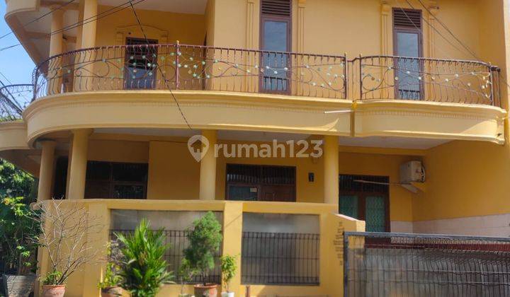 Rumah Hook Ada 5 Kamar di Taman Harapan Baru Harga Miring 22105li 1