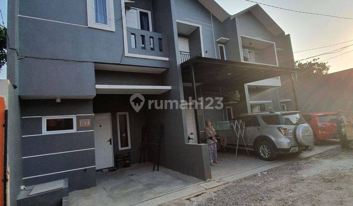 Town House Unit Terakhir Dekat Berbagai Sarana Perbatasan Jaktim