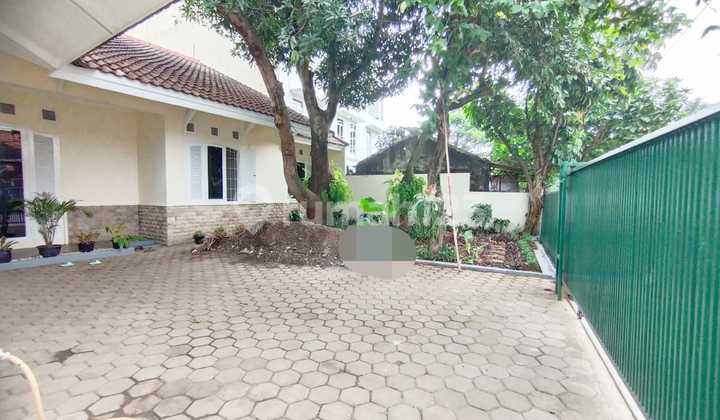 Rumah Jalan Raya Bisa Utk Cafe Dan Kantor Di Beji Depok Jabar 2