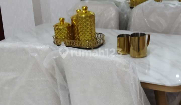 Apartemen Roseville Bsd City 2 Bed Room (60m2), Strategis, Banyak Fasilitas, Harga Rp. 1,050 Miliar, Beli Pasti Untung! Baru Renovasi Bulan Mei 2025 harga dibawah pasar Apartemen Roseville Bsd City 2 Bed Room (60m2), Strategis, Banyak Fasilitas, Harga Rp. 1,050 Miliar, Beli Pasti Untung! Baru Renovasi Bulan Mei 2025 harga dibawah pasar