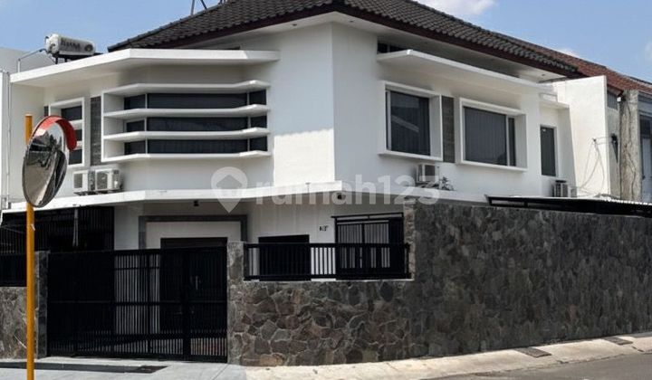 Rumah 2 Lantai Di Pasir Salam Buah Batu Bandung Luas Tanah 220m2 Luas Bangunan 300m2.harga 3,65miliar