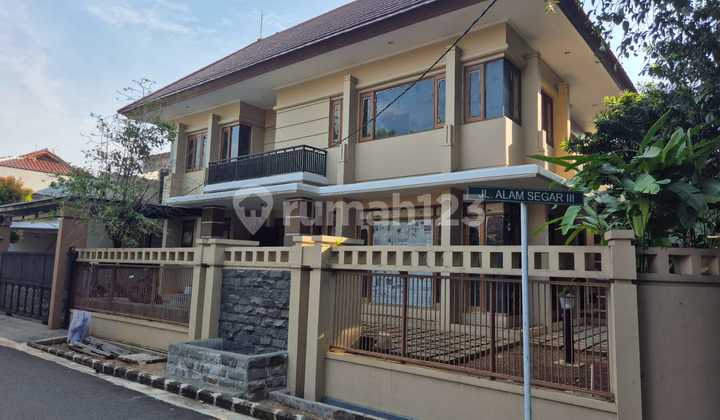 Rumah Bagus Di Alam Segar Pondok Indah 2,5 Lantai Luas Tanah 300m2 Luas Bangunan 650m2 Harga 16,25 Miliar Rumah Bagus Di Alam Segar Pondok Indah 2,5 Lantai Luas Tanah 300m2 Luas Bangunan 650m2 Harga 16,25 Miliar