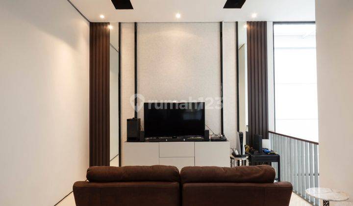 Rumah Bagus Furnished di The Icon Bsd City, 2 Lantai Siap Huni Harga Bagus 2