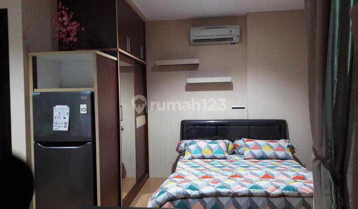 Apartemen Brooklyn Ukuran Studio Lantai 19 Fully Furnished 1