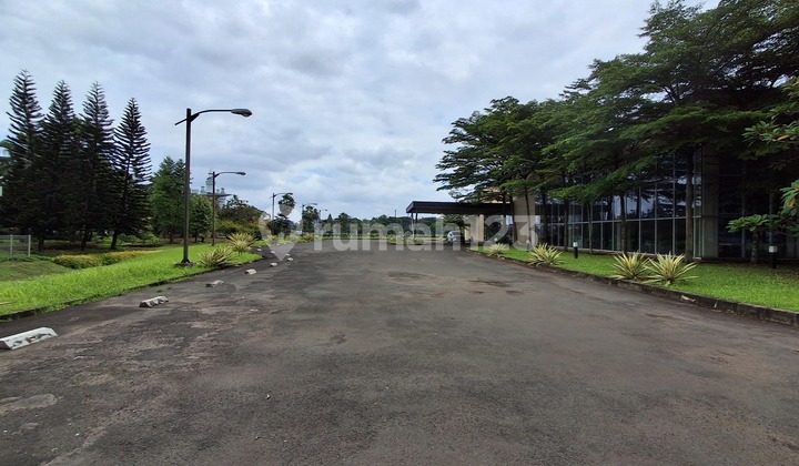 Strategic Ready-to-Use Plots and Buildings Near Aeon Mall BSD Strategic Ready-to-Use Plots and Buildings Near Aeon Mall BSD