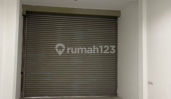 Deluxe Office & Warehouse Fully Furnished With Premium Quality, Taman Tekno BSD City. Deluxe Office & Warehouse Fully Furnished With Premium Quality, Taman Tekno BSD City.