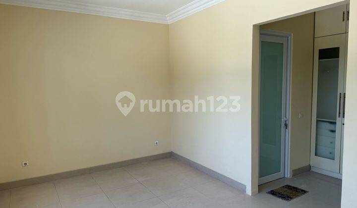 Rumah Les Belles Sebrang Mall Wtc Serpong Harga 5 Miliar 2