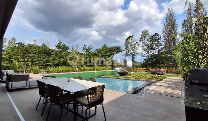 Hunian Paling Mewah di BSD: Botanic Villa NavaPark. Harga Setelah diskon Rp. 80,2 Miliar Desain Resort Resort Eksklusif oleh Hongkong Land. Lokasi Jantung BSD City.