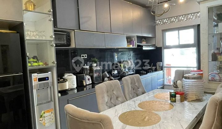 Rumah Cantik 2 Lt Buah Batu Bandung, Desain Modern 1