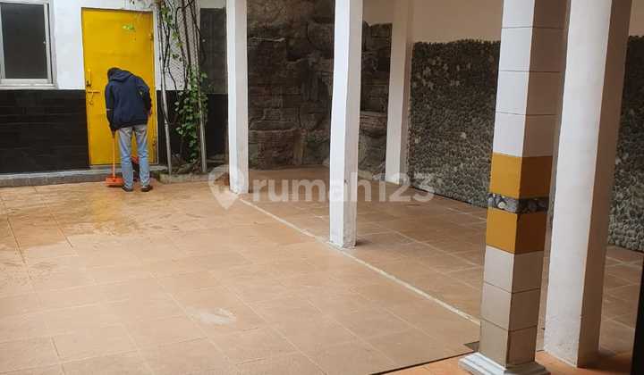 Kencana Loka BSD: Rumah 2 Lantai Luas, Harga Bu 2.6 Miliar Nego