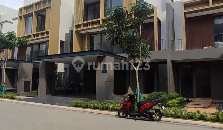 Rumah Baru 3 lantai di Enchante Residence luas tanah 300m2 luas banguan 480 m2 harga 14,5M an setelah diskon spesial bulan Mei, lokasi strategis Rumah Baru 3 lantai di Enchante Residence luas tanah 300m2 luas banguan 480 m2 harga 14,5M an setelah diskon spesial bulan Mei, lokasi strategis