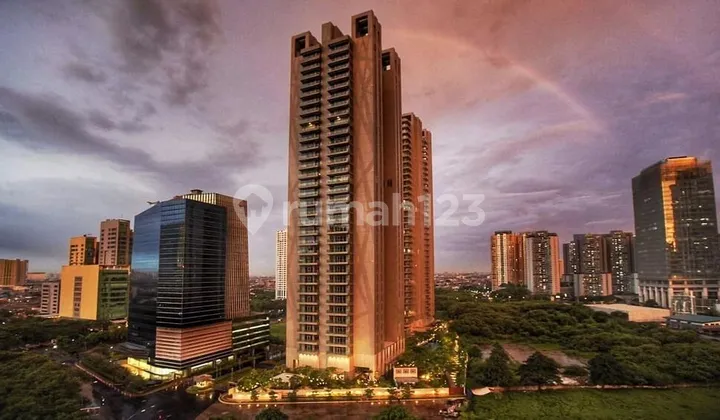 "Very Exclusive" Apartemen Verde Two Kuningan Jakarta - Luas 460m2 -4BR - Lantai 10 - Hunian Mewah di Jantung CBD dengan Fasilitas Bintang 5. Harga Rp. 29,5 Miliar