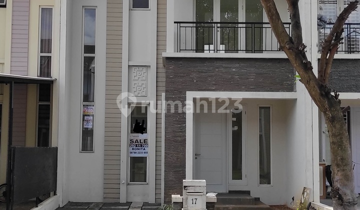 Rumah Feronia Park, minimalis siap huni Rumah Feronia Park, minimalis siap huni