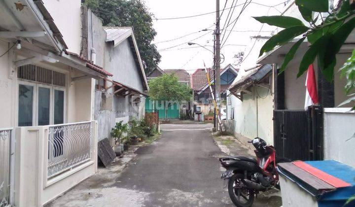 Rumah Bagus Siap Huni Tangerang Selatan.  1