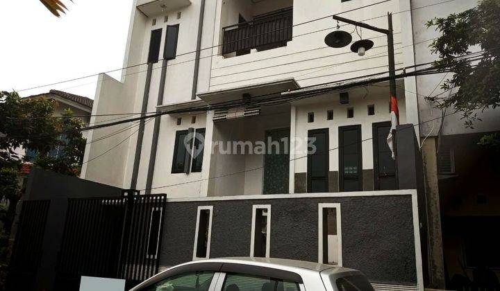 Rumah Bagus Siap Huni Jakarta Selatan..  1