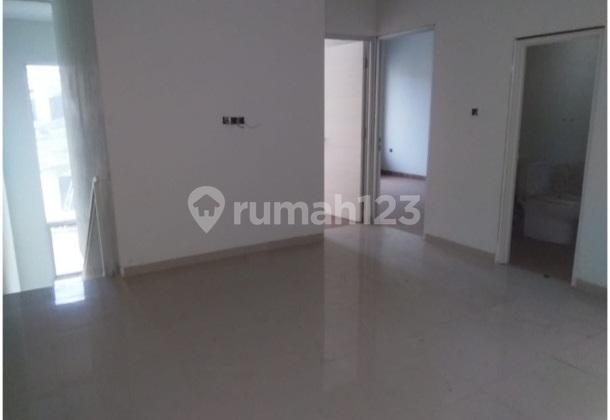 Rumah Strategis.dekat Stasiun Sudimara Dan.jurang Mangu 2