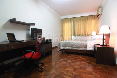 Nice Building, Strategic, Flood-Free, in Menteng Central Jakarta