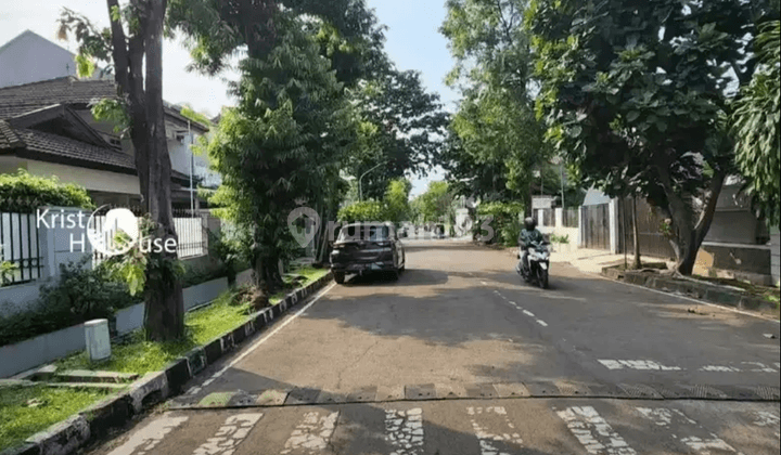 Rumah Hook Siap Huni Di Pejaten Barat Strategis  2