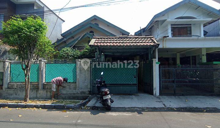 Rumah Di Bintaro Sektor 3 Dekat Ke Stasiun Pondok Ranji 1