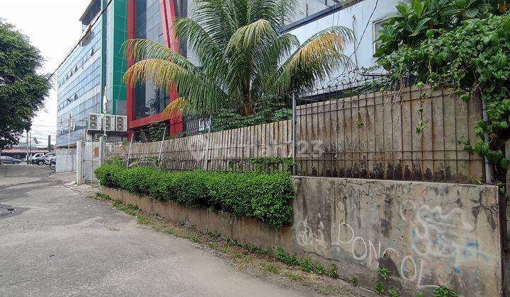 Rumah Tua Hitung Tanah Dekat Banget Pintu Tol Veteran 2