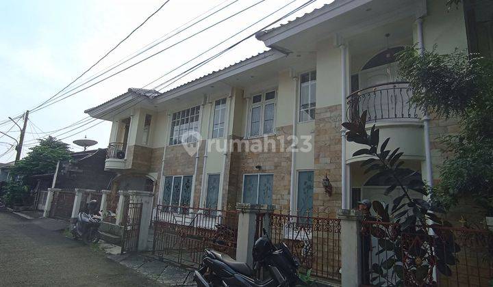 tampak depan turun harga rumah siap huni