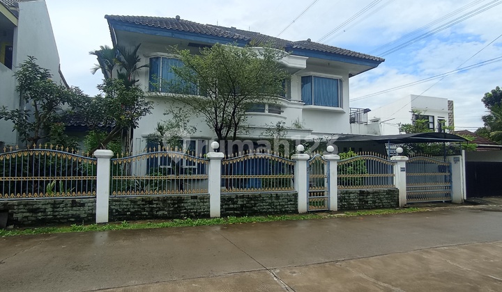 Rumah Dalam Komplek Strategis Dekat ke Stasiun Jurangmangu Rumah Dalam Komplek Strategis Dekat ke Stasiun Jurangmangu