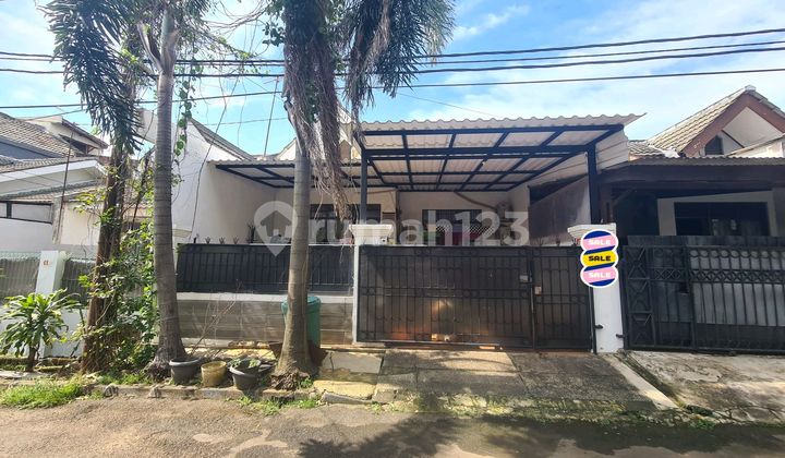 Rumah di BSD Dekat Sekolah, Pusat Kuliner & Bisnis,& Rumah Sakit Rumah di BSD Dekat Sekolah, Pusat Kuliner & Bisnis,& Rumah Sakit