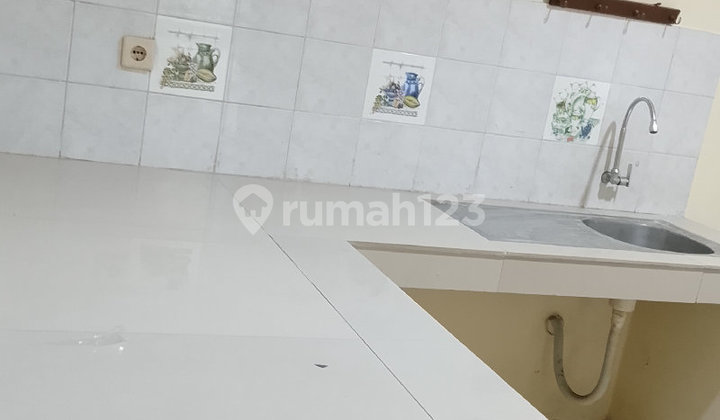 2-Story House in Parahyaga Park, Lippo Karawaci 2