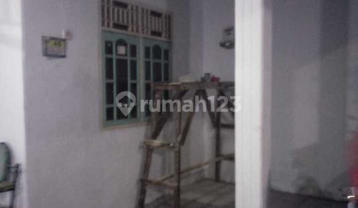 Rumah Second Siap Huni. Di Perumnas 1 Karawaci 2