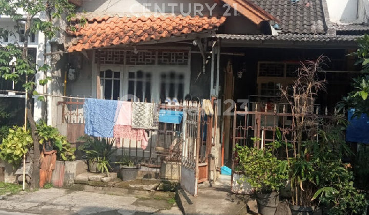 2-Story House, Dasana Indah Housing, Wide Road, DX Water Park