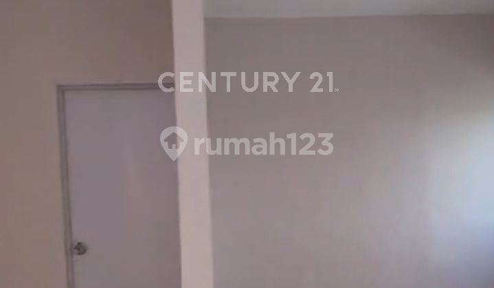 Rumah 2 Lantai Di Taman Grand Sepatan Tangerang Banten 2