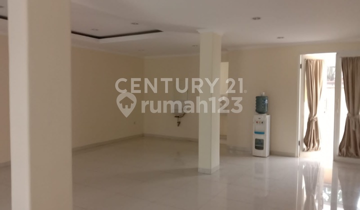 Rumah 2 Lantai Siap Huni Di Lippo Utara Karawaci Rumah 2 Lantai Siap Huni Di Lippo Utara Karawaci