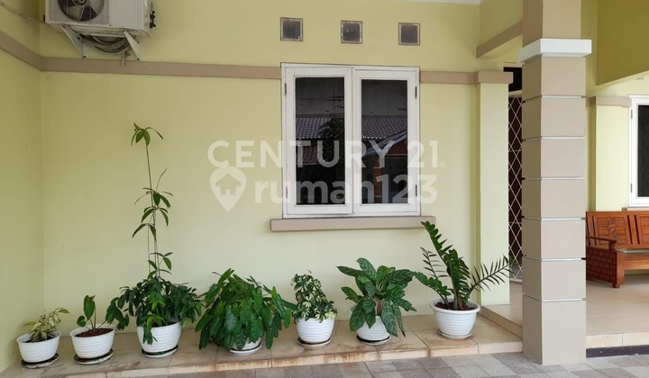 Rumah 1,5 Lantai Di Palem Semi  Cluster Vanda Karawaci Tangerang  2