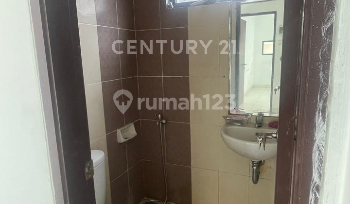 Two-Story House in Madrid Palem Semi Cluster 2