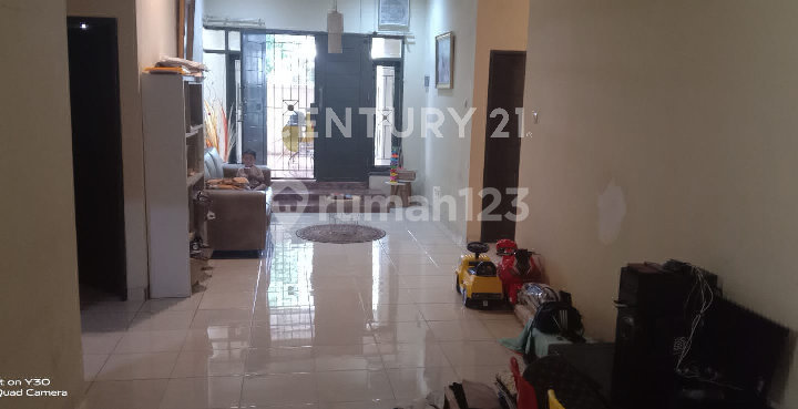 Dijual Cepat Turun Harga  Rumah Hoek Di Vila Rizki Ilhami 2