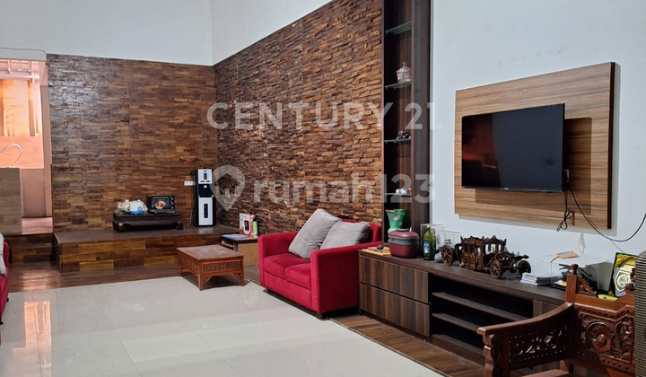 For Sale: 2-Story House in Permata Millennium Lippo Karawaci