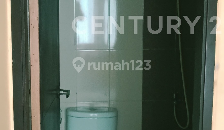 Rumah 2 Lantai Di Palem Semi Cluster Madrid Karawaci Tangerang Ba 2