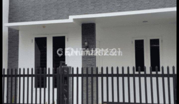 Rumah Asri, Nyaman Dan Strategis Di BSD Serpong  1